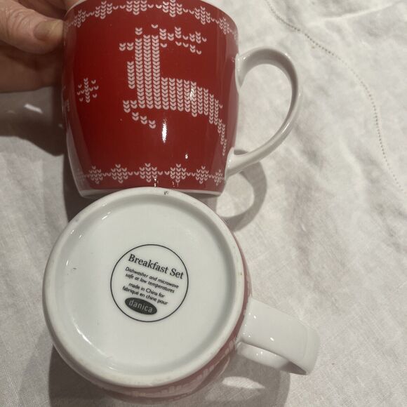 Danica Christmas Mugs Red Breakfast Set Holidays Sweater Stitch Pattern Sleigh - Picture 4 of 5